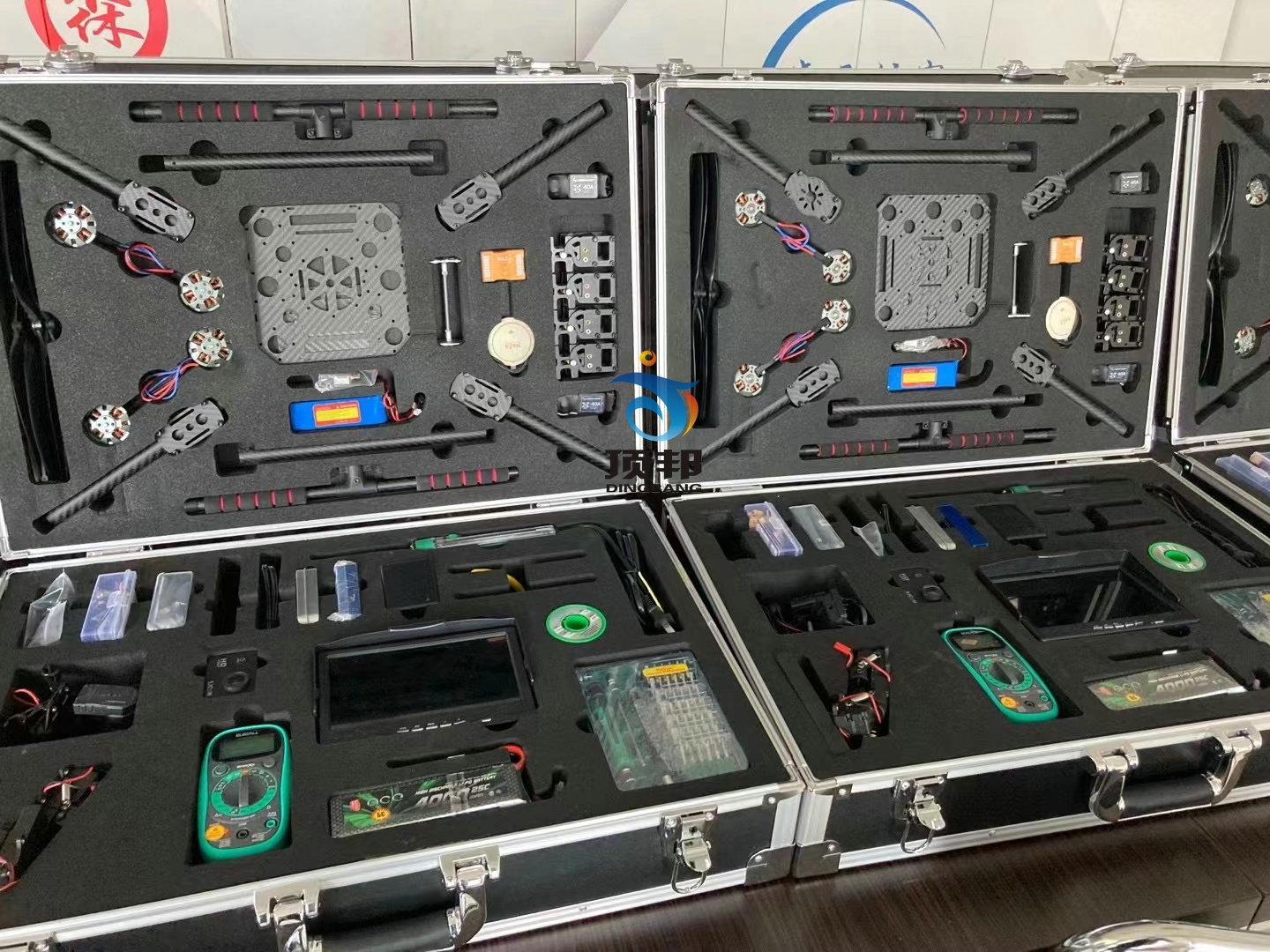 組裝調(diào)試無人機